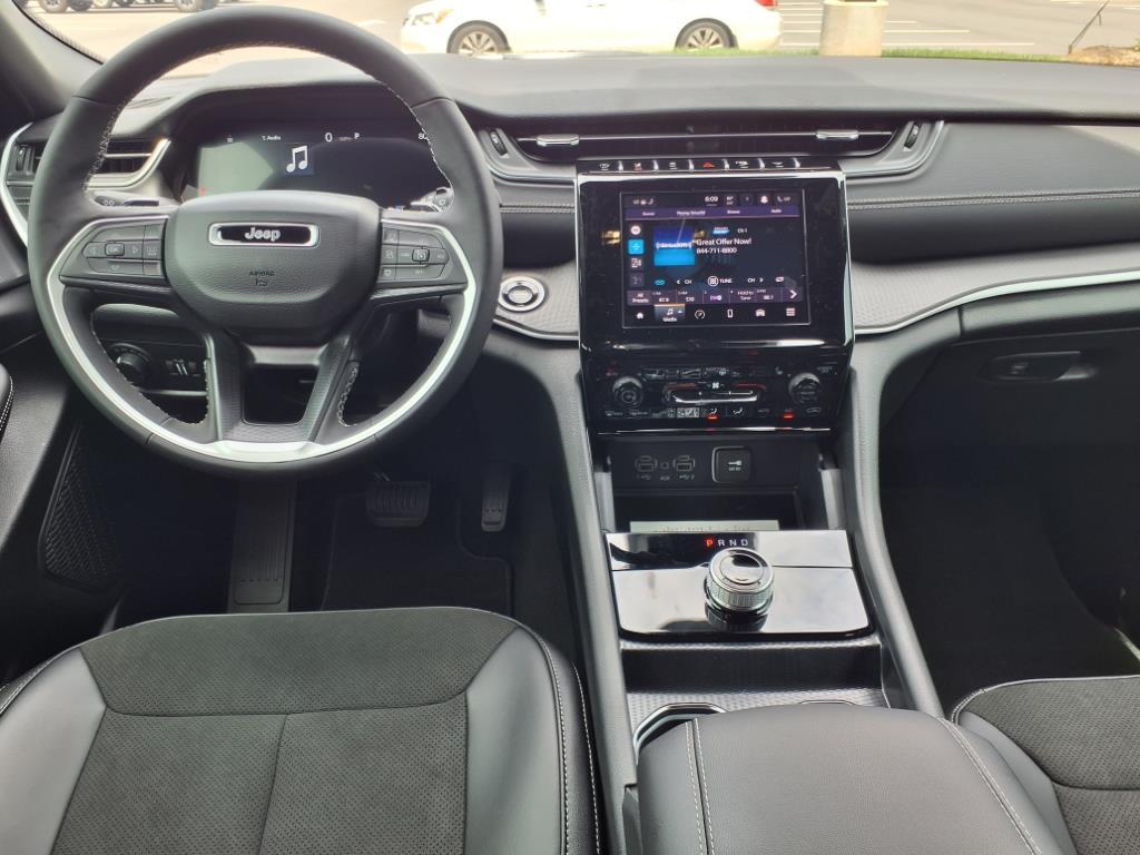 2025 Jeep Grand Cherokee Altitude X photo 23