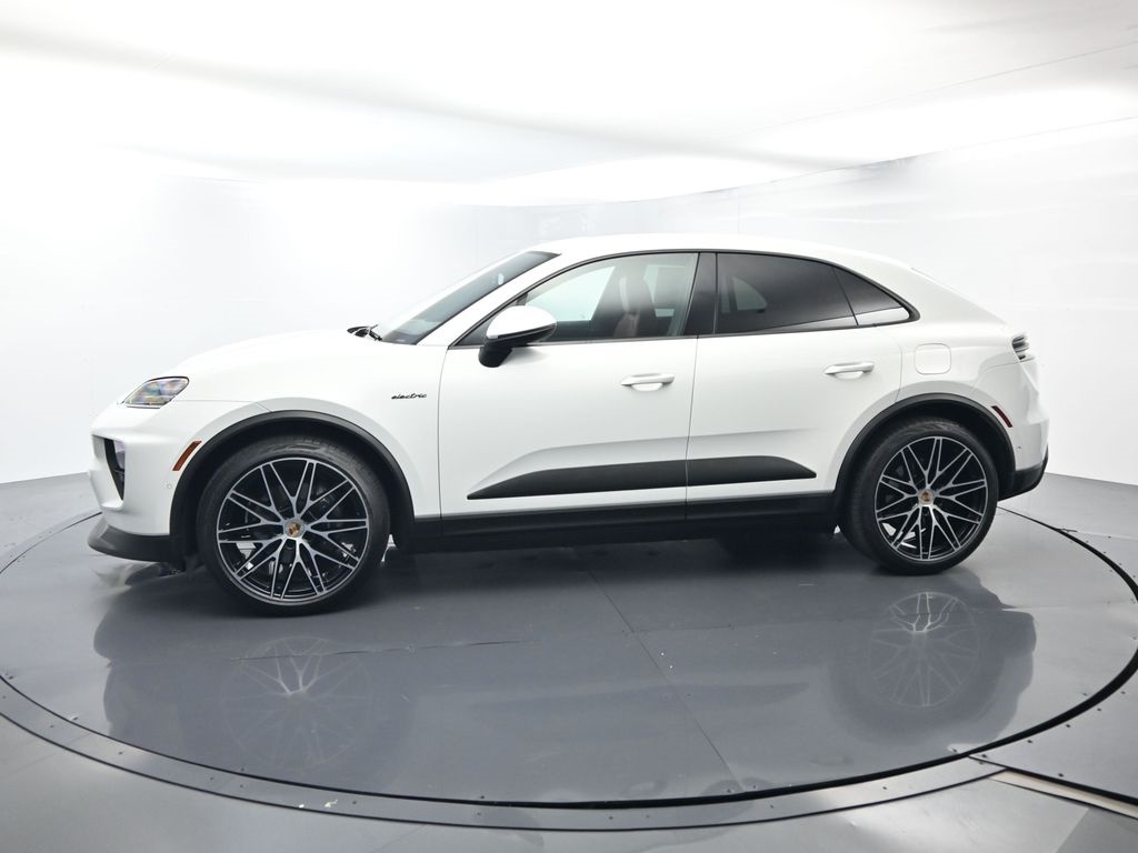 Certified 2025 Porsche Macan Base with VIN WP1AD2XA8SL075402 for sale in West Palm Beach, FL
