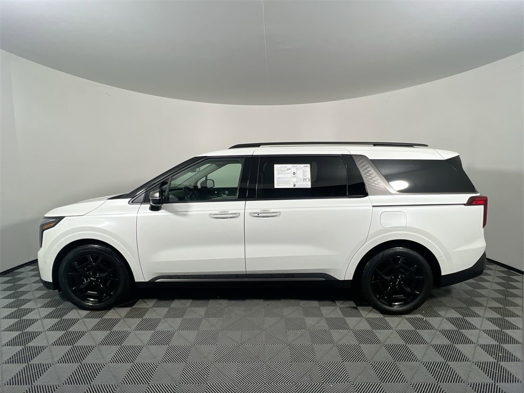 2026 Kia Carnival SX Prestige photo 6