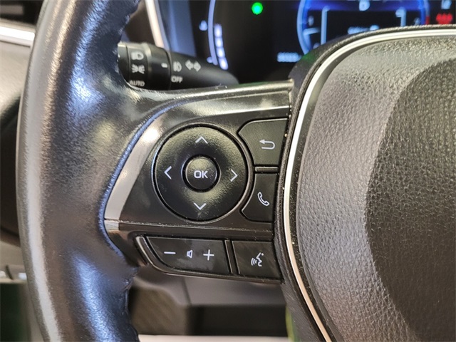 2023 Toyota Corolla Cross XLE photo 25