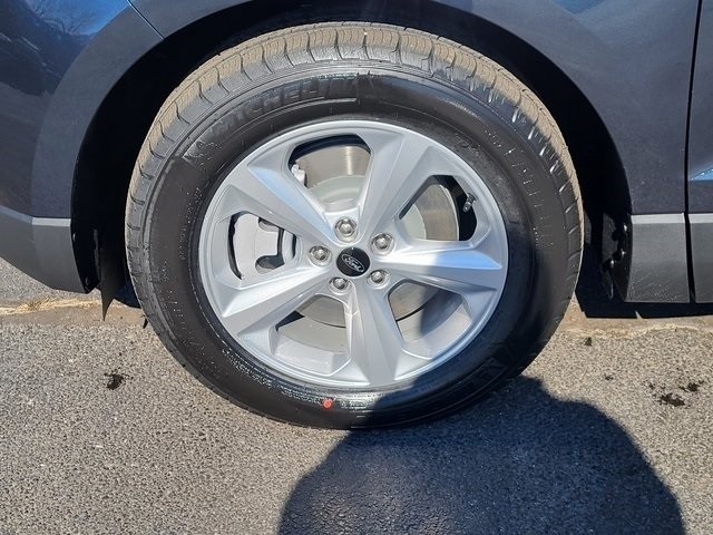 2024 Ford Edge SE photo 13