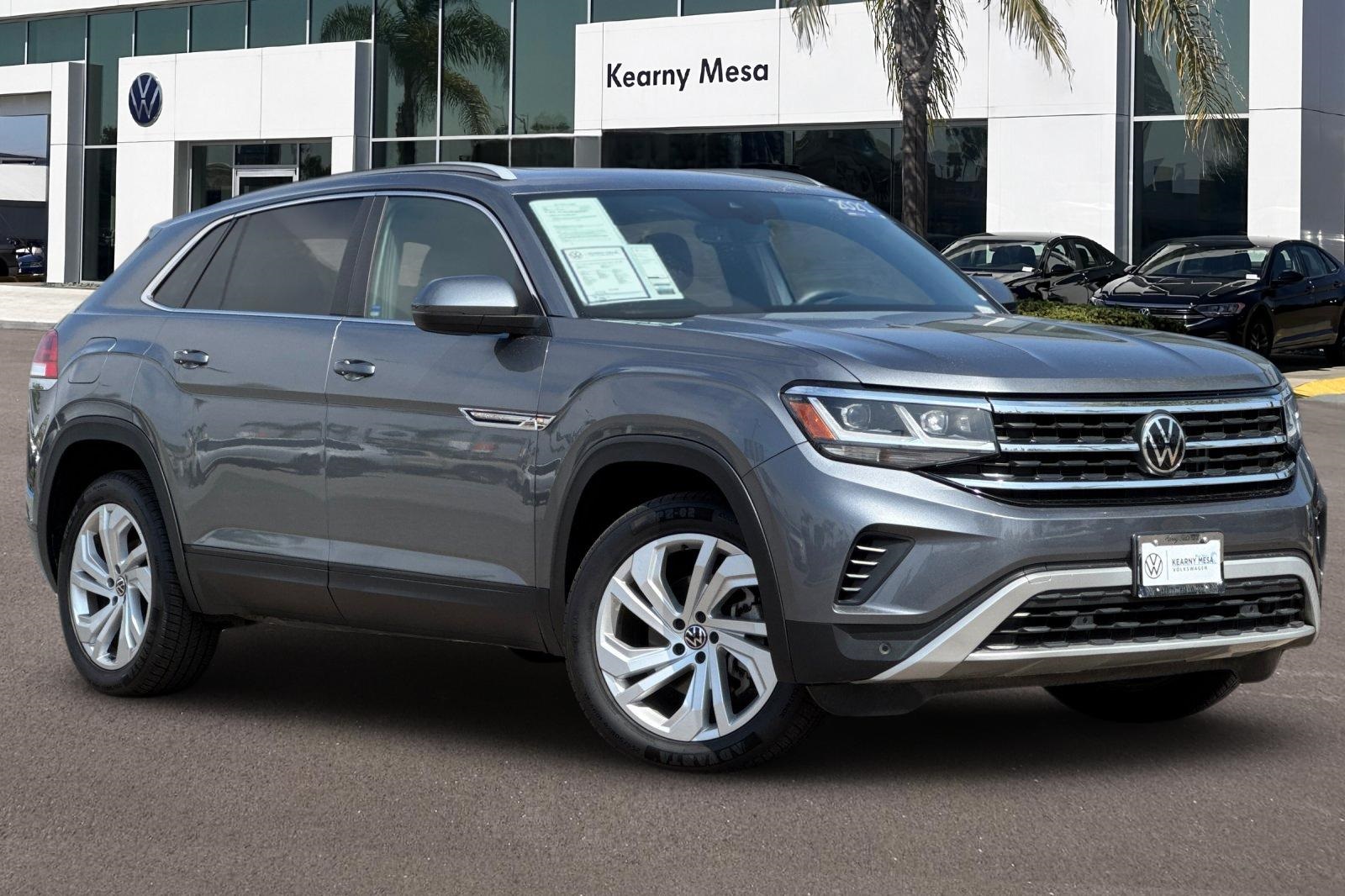 2021 Volkswagen Atlas Cross Sport SEL photo 2