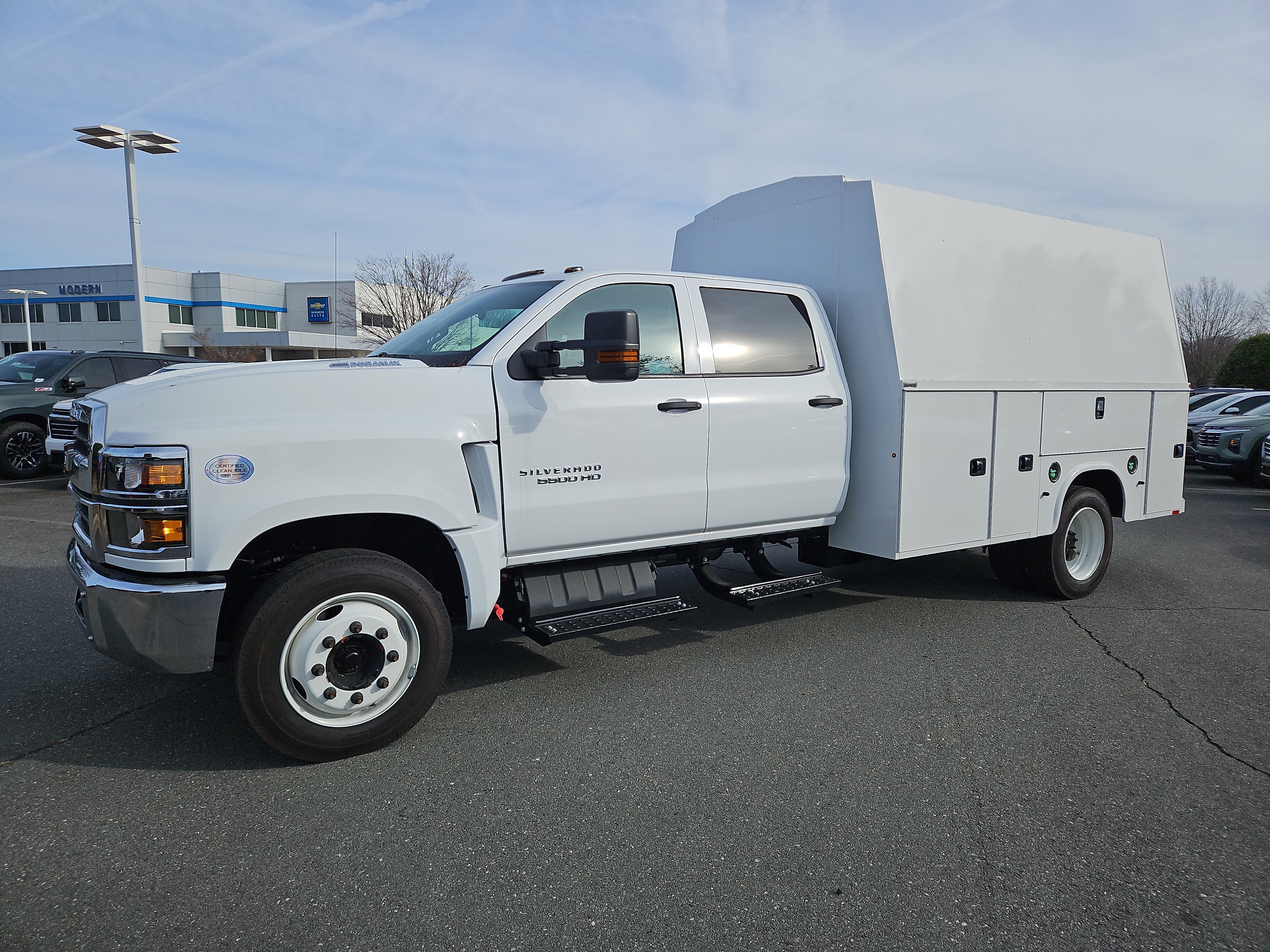 2023 Chevrolet Silverado 4500 Medium Duty Chassis Cab Work Truck's photo