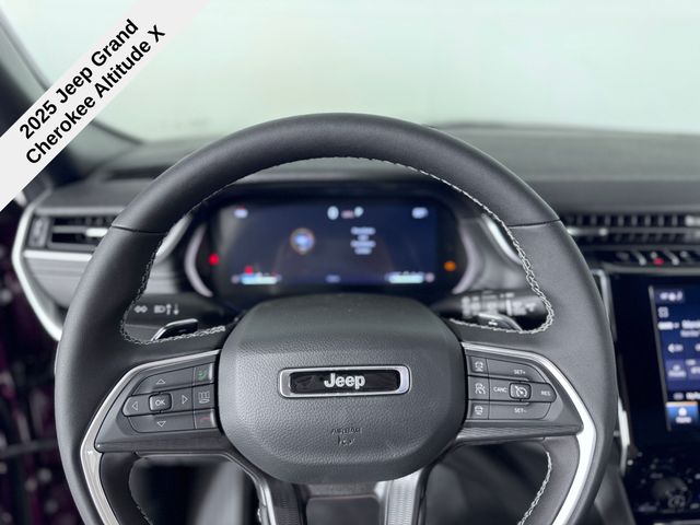 2025 Jeep Grand Cherokee Altitude X photo 31