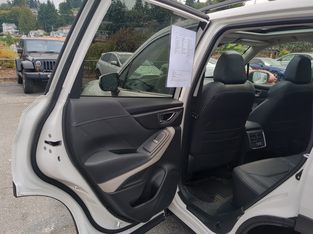 2024 Subaru Forester Limited photo 4