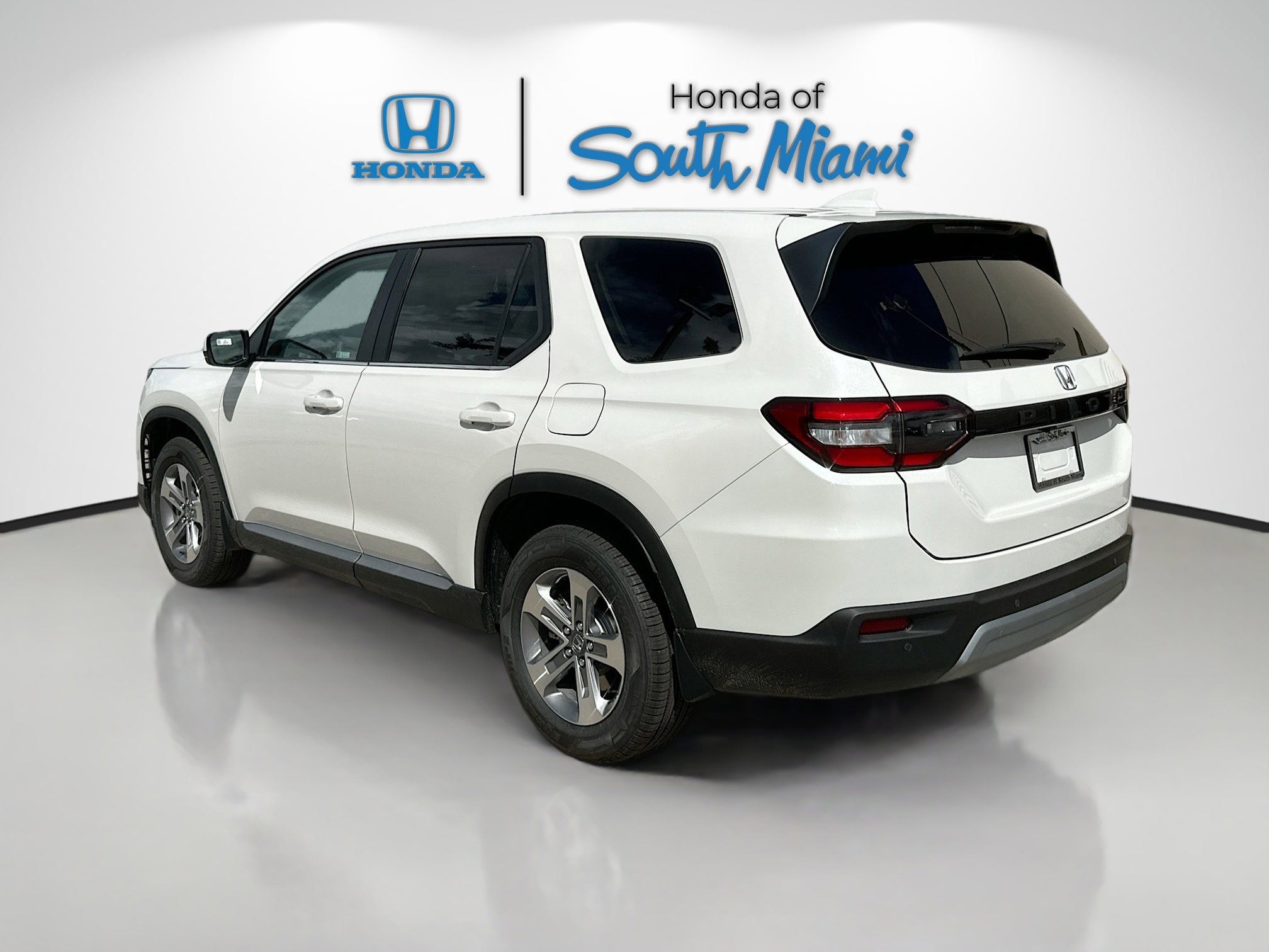 2025 Honda Pilot EX-L photo 2