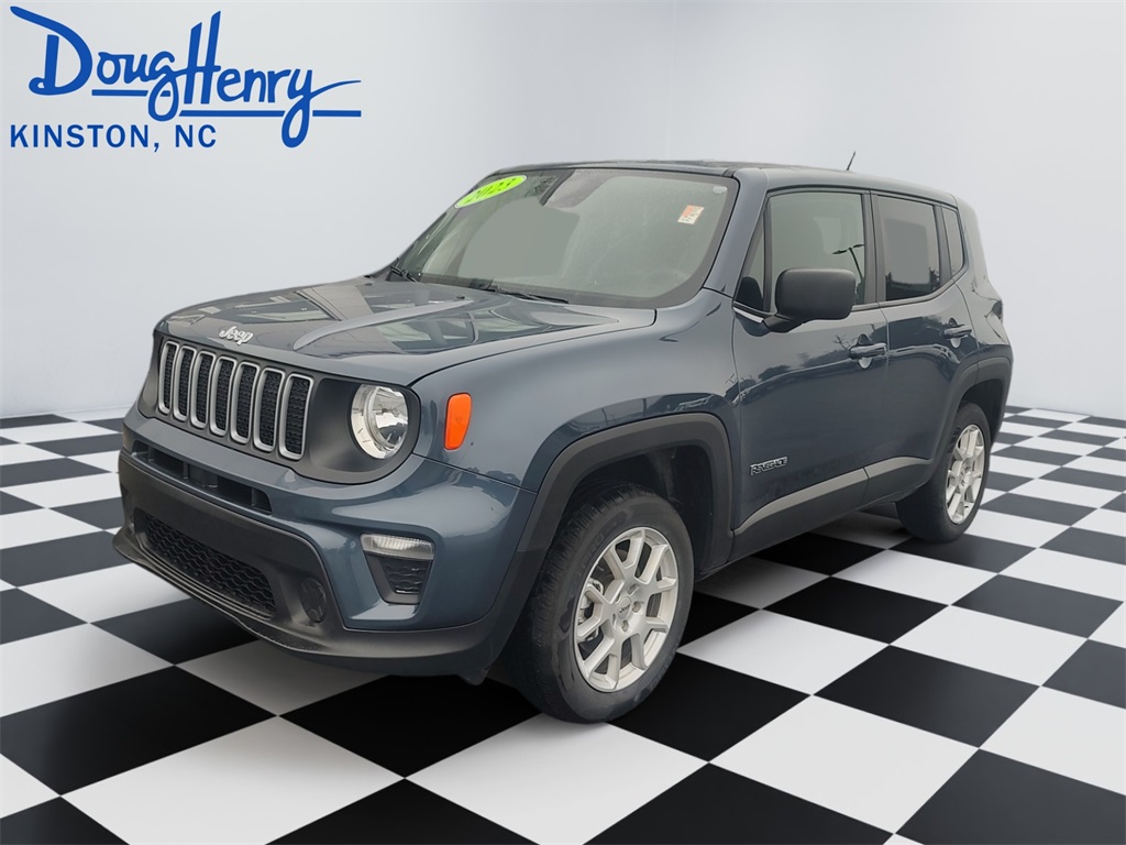 2023 Jeep Renegade Latitude's photo