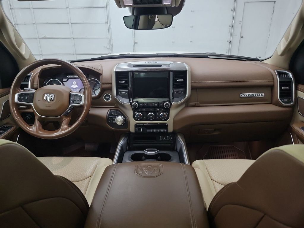 2020 Ram 1500 Laramie photo 11