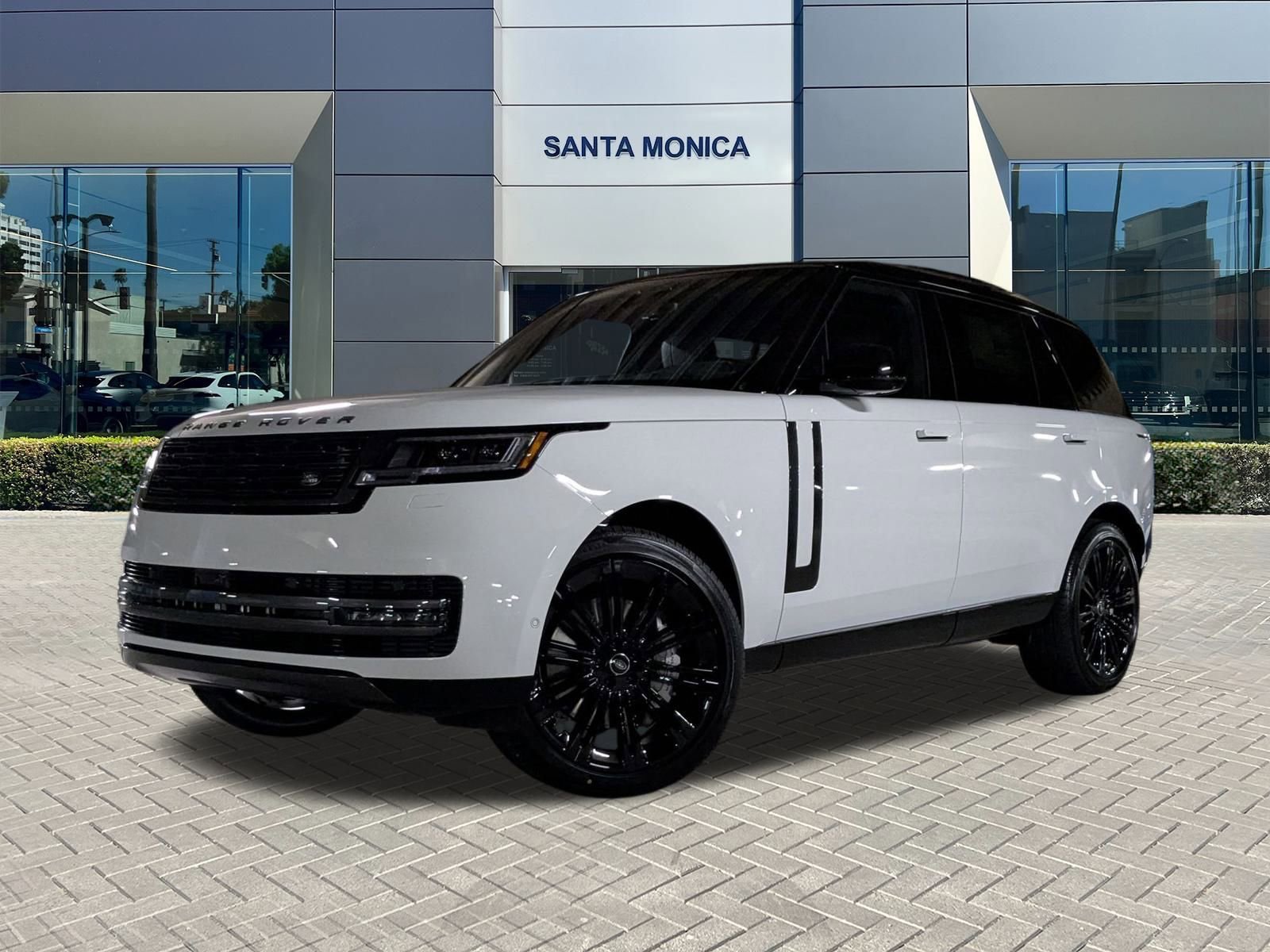 2025 Land Rover Range Rover SE's photo
