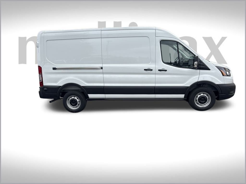 2025 Ford Transit photo 2