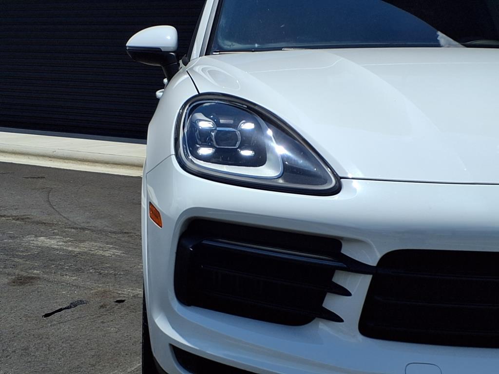 2023 Porsche Cayenne Base photo 30