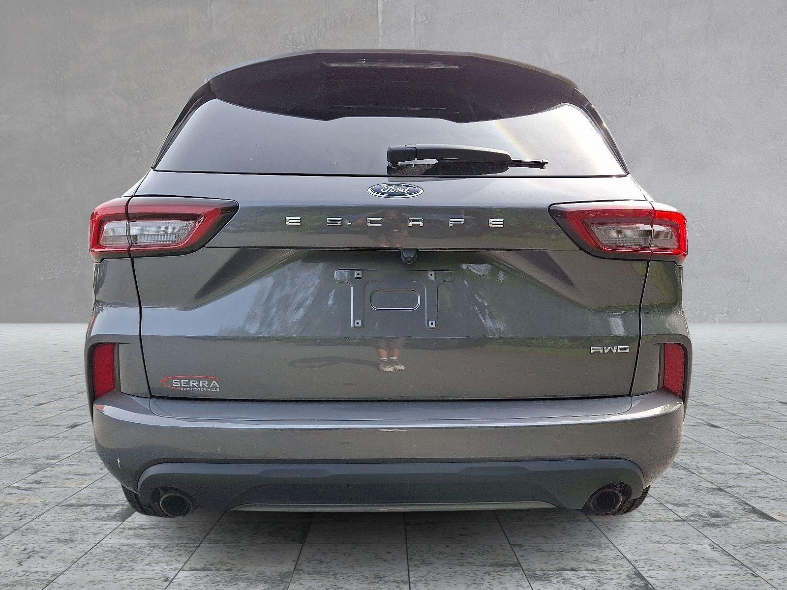 2023 Ford Escape ST-Line photo 5