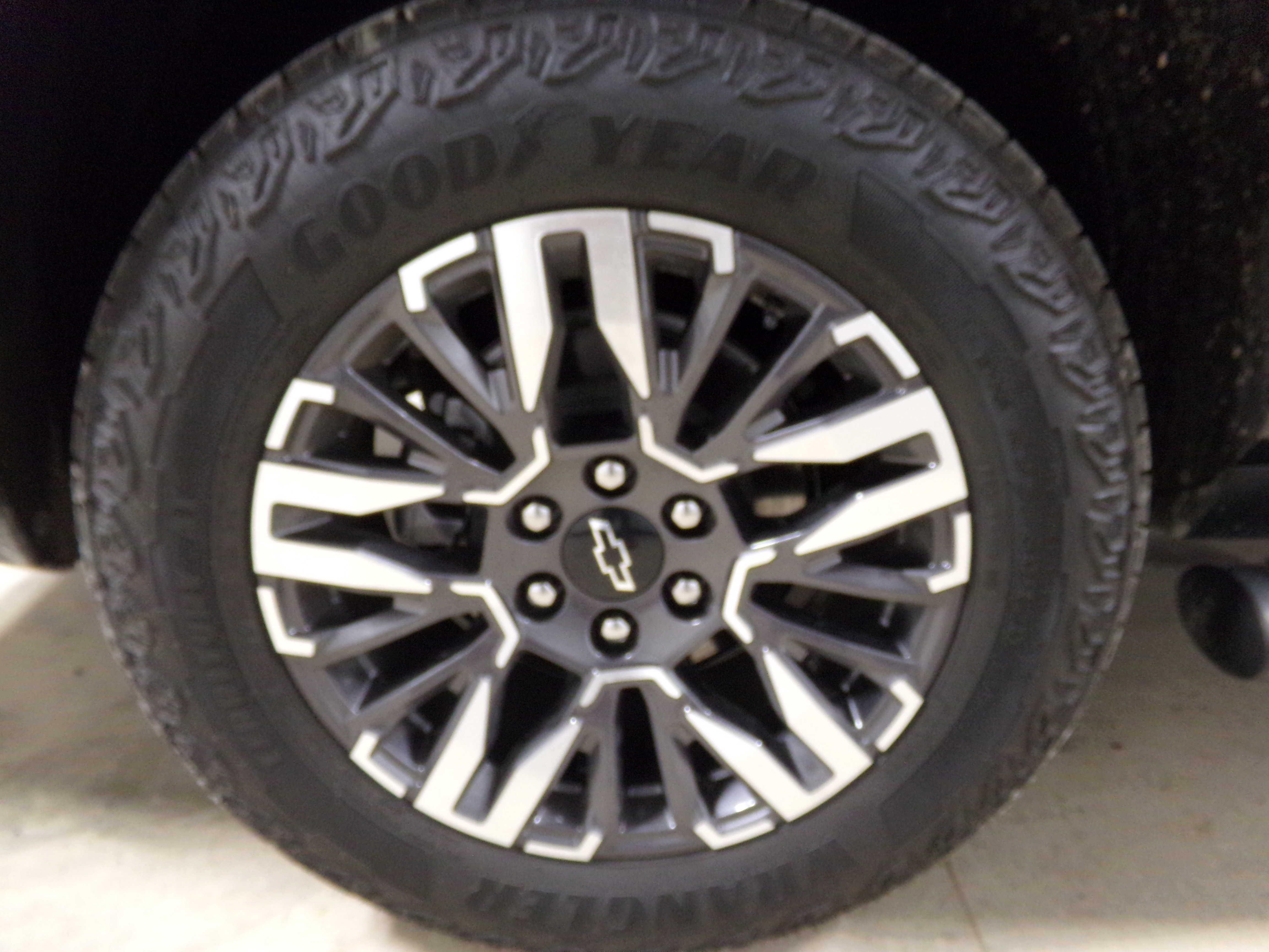 2025 Chevrolet Tahoe Z71 photo 17