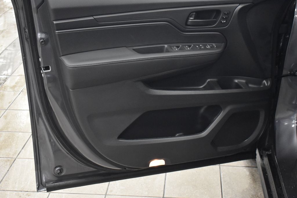 2026 Honda Odyssey EX-L photo 8