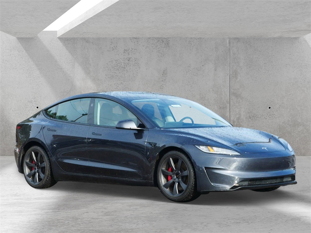 2024 Tesla Model 3 Performance's photo