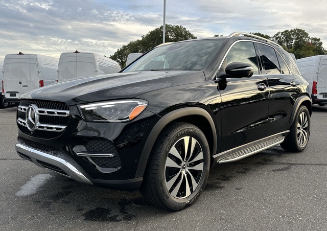 2026 Mercedes Benz GLE 350 4MATIC photo 3