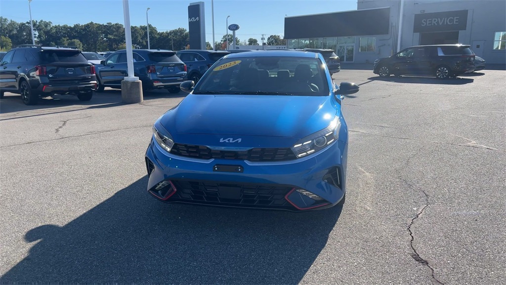 2023 Kia Forte GT-Line photo 3