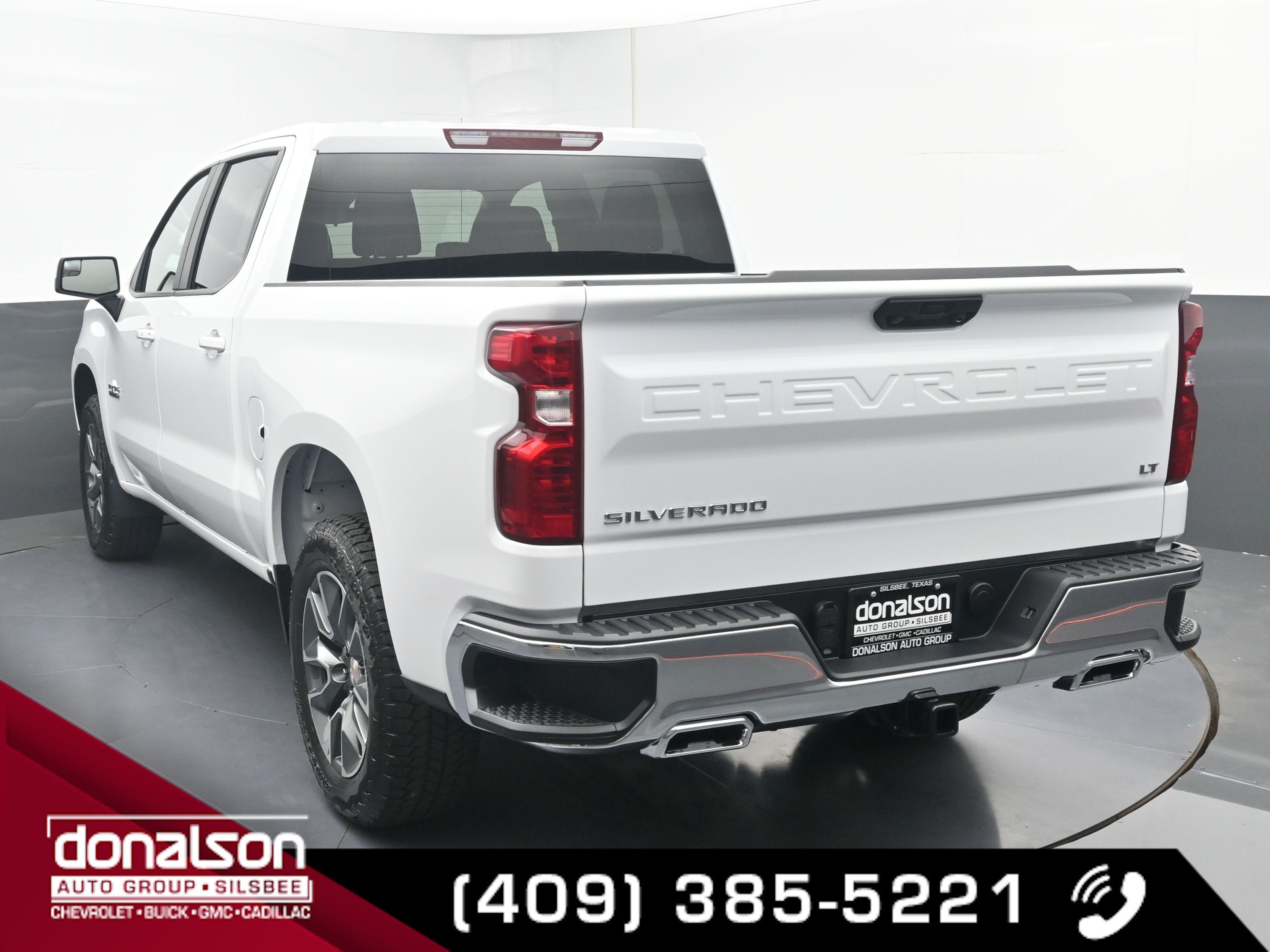 2026 Chevrolet Silverado LT photo 3