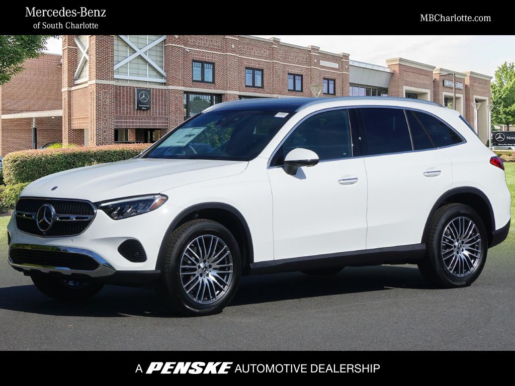 2026 Mercedes-Benz GLC Base's photo