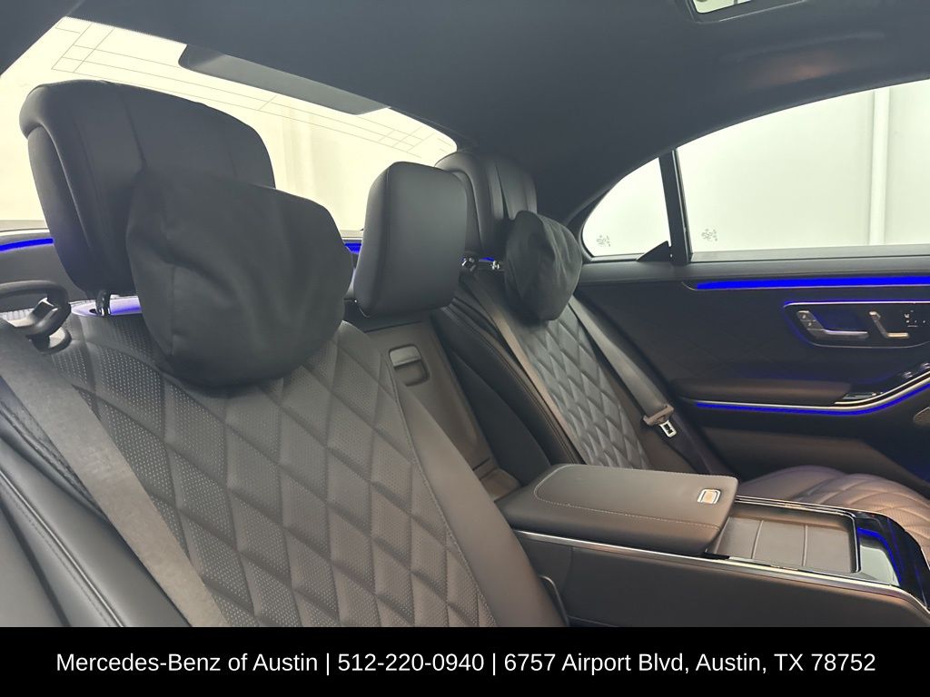 2025 Mercedes Benz S 580 4MATIC photo 25