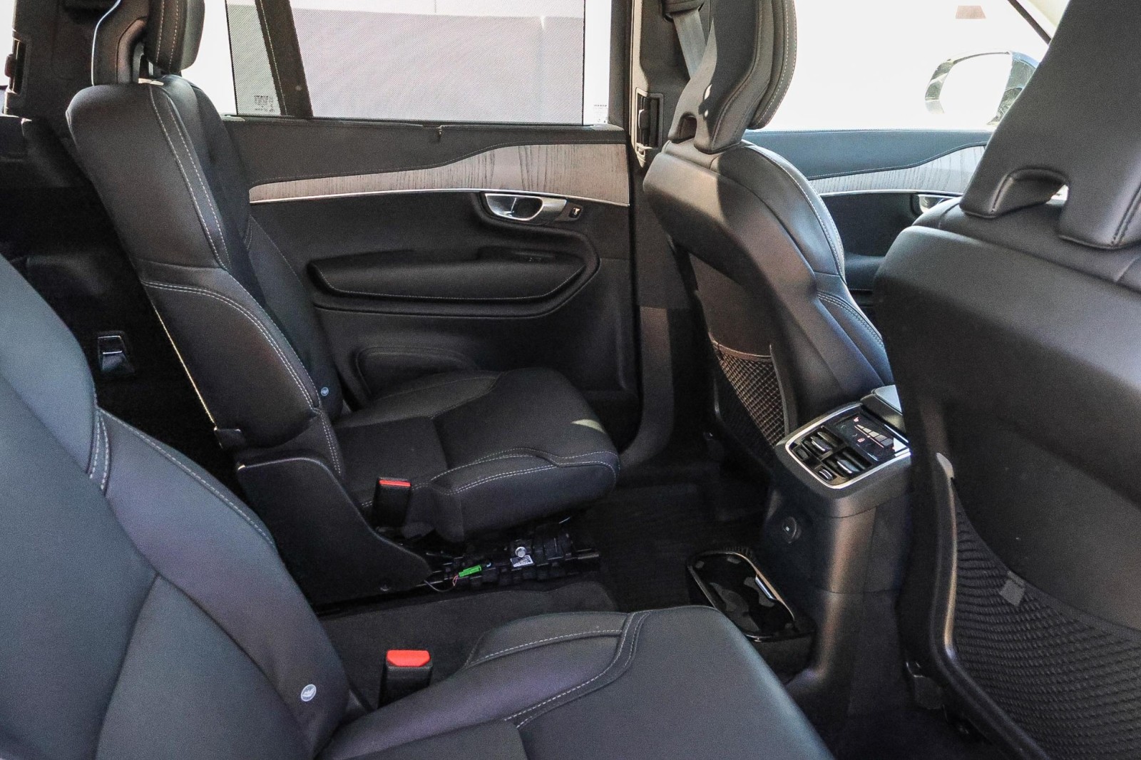 2024 Volvo XC90 Recharge Ultimate photo 13