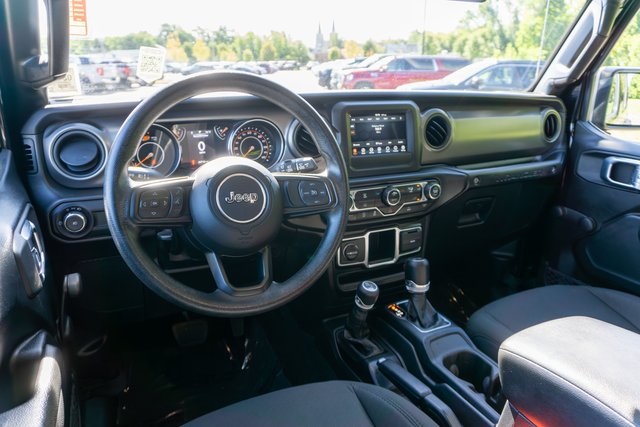2023 Jeep Wrangler Willys Sport photo 9