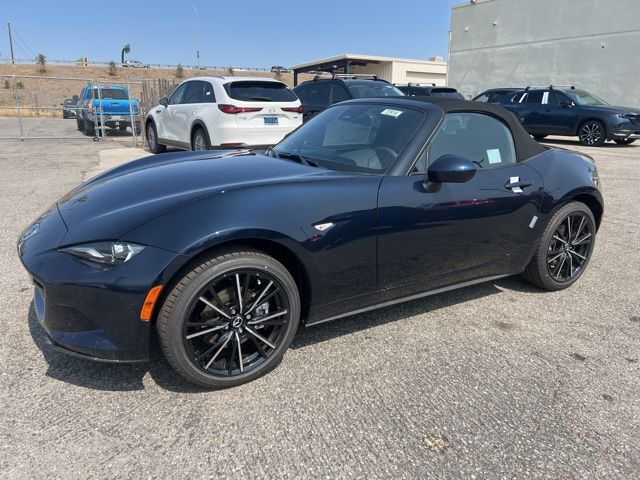 2025 Mazda MX-5 Miata Grand Touring's photo