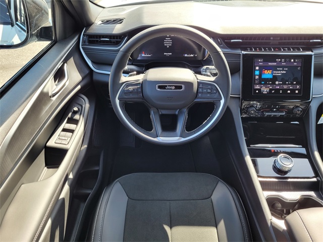 2025 Jeep Grand Cherokee Altitude X photo 6
