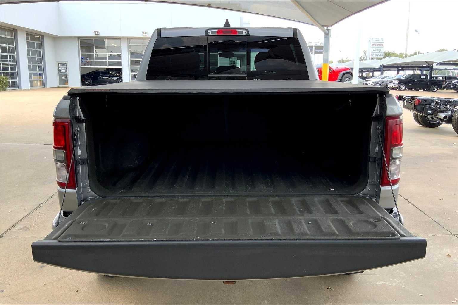 2021 Ram 1500 Big Horn photo 32