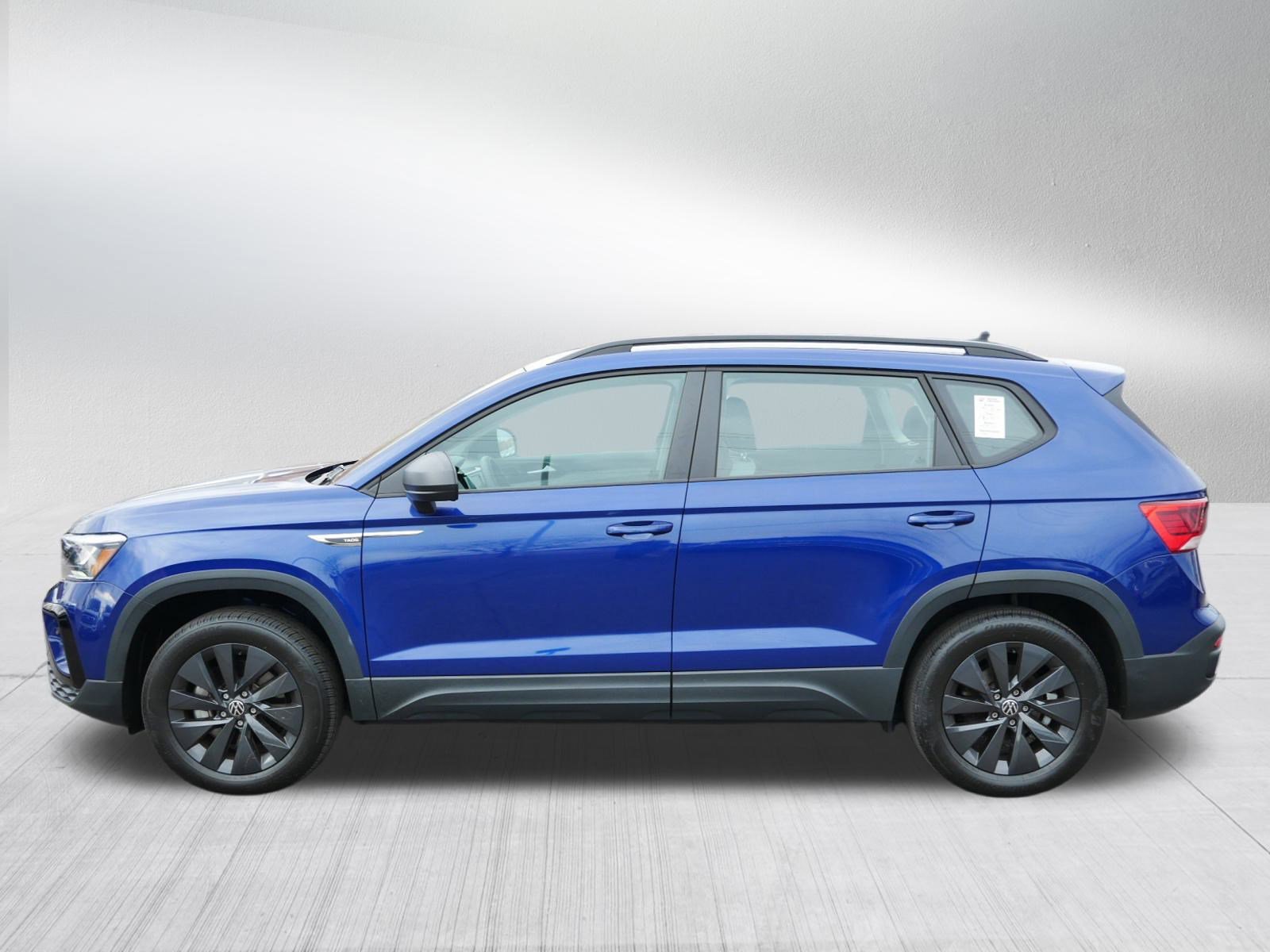 2022 Volkswagen Taos S photo 4