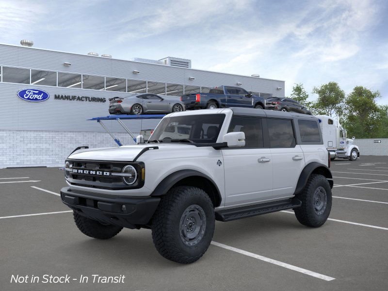 2025 Ford Bronco 4-Door Outer Banks's photo