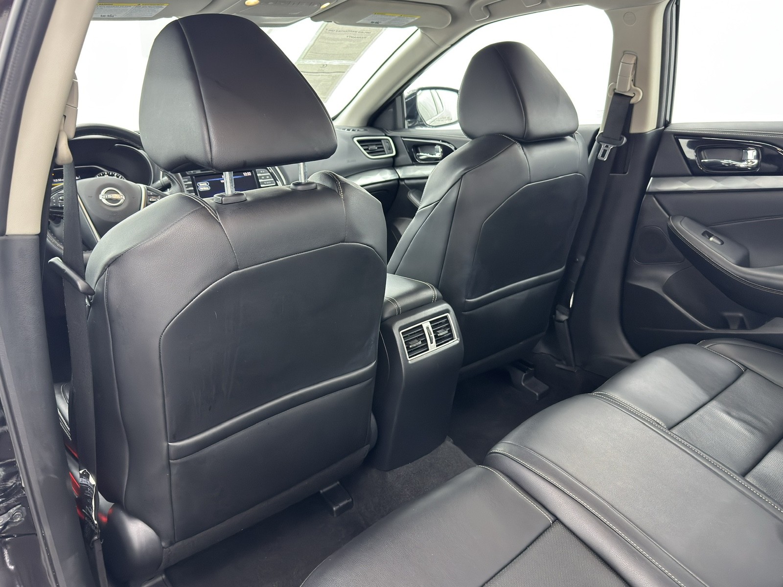 2023 Nissan Maxima SV photo 40
