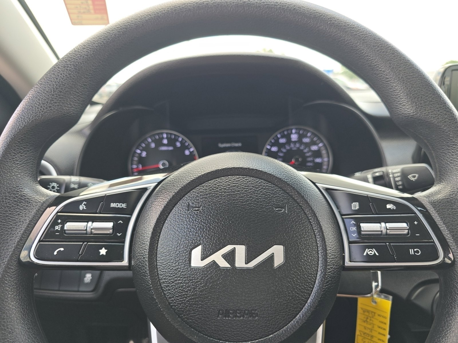 2023 Kia Forte LXS photo 25