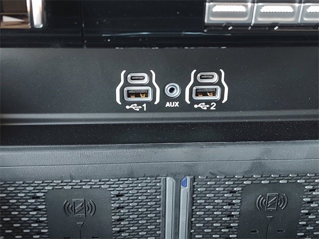 2026 Ram 3500 Laramie photo 18