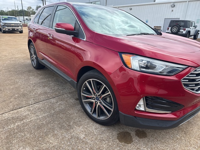 2020 Ford Edge Titanium photo 3