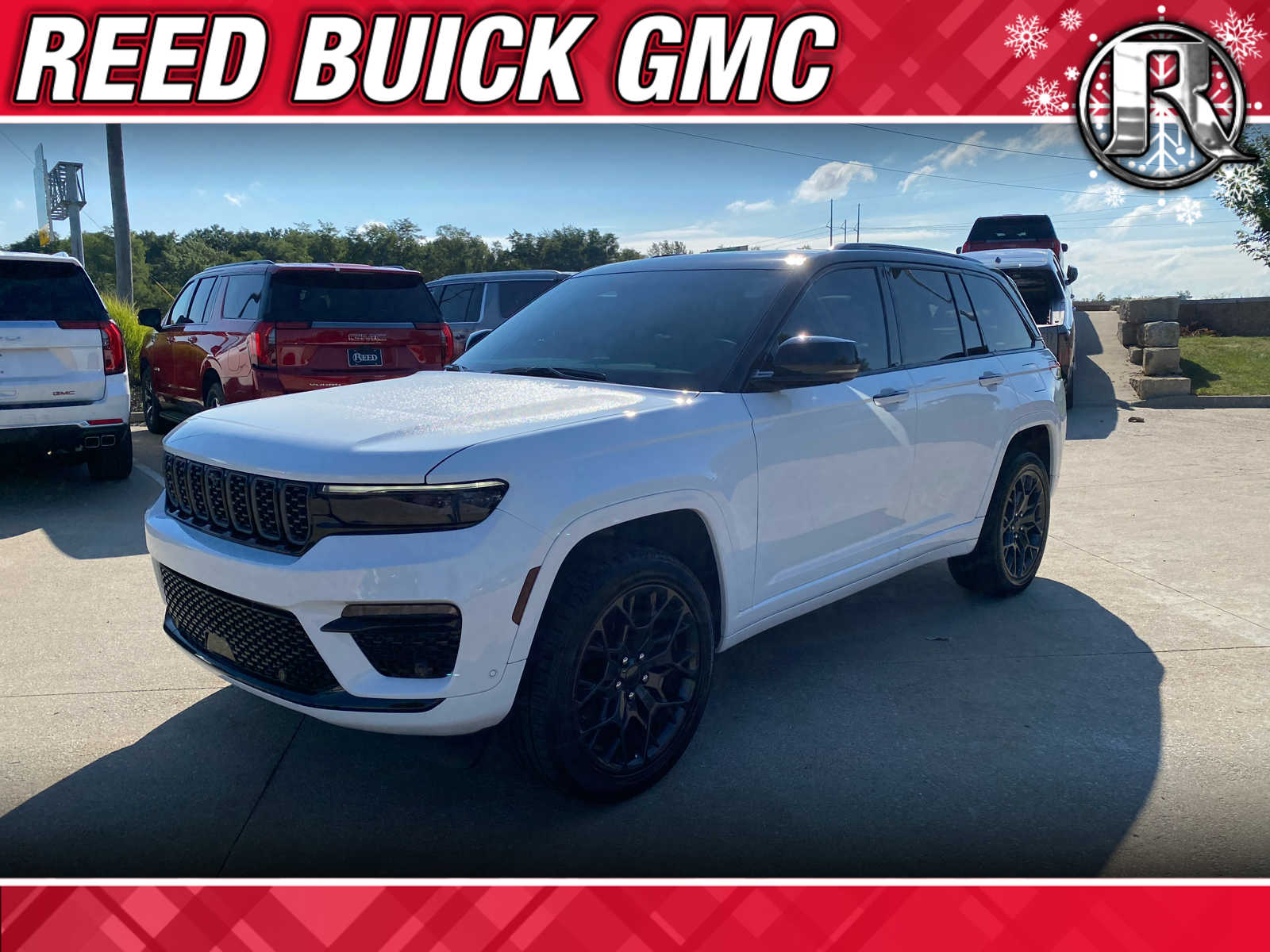 2025 Jeep Grand Cherokee Summit's photo