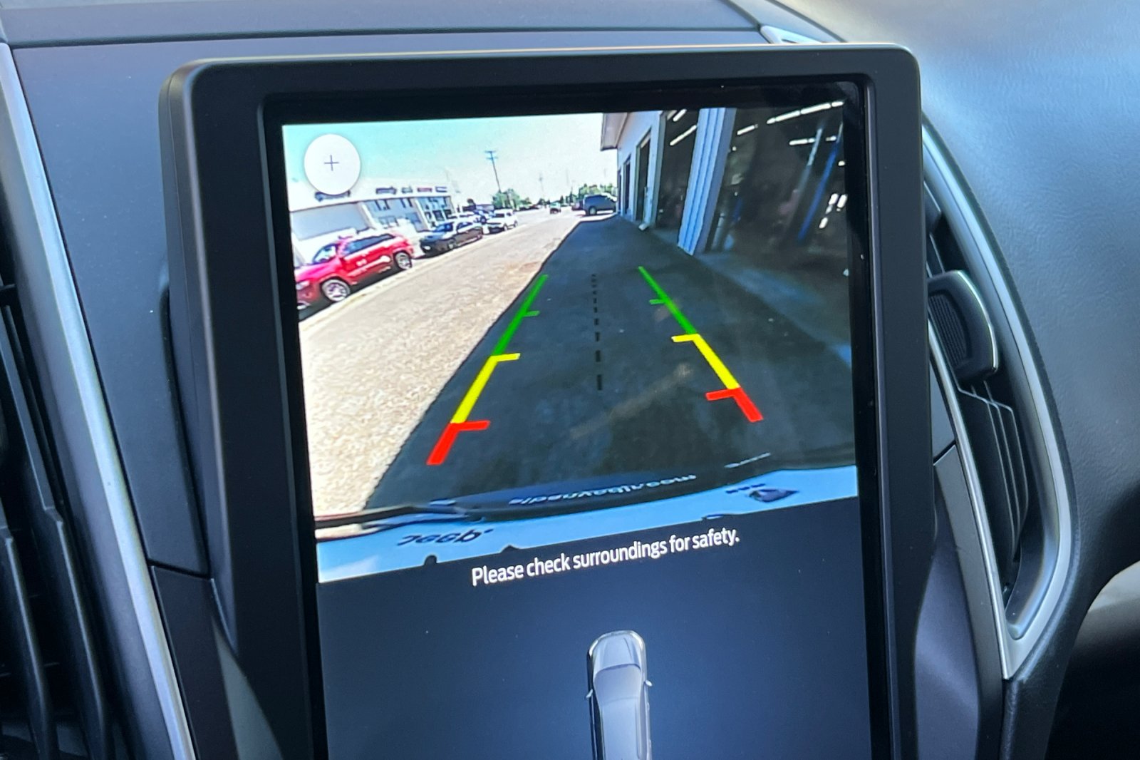 2023 Ford Edge SEL photo 14