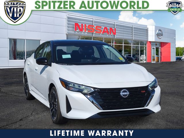 2025 Nissan Sentra SR's photo