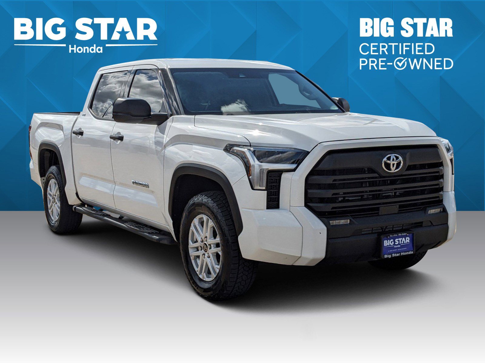 2022 Toyota Tundra White