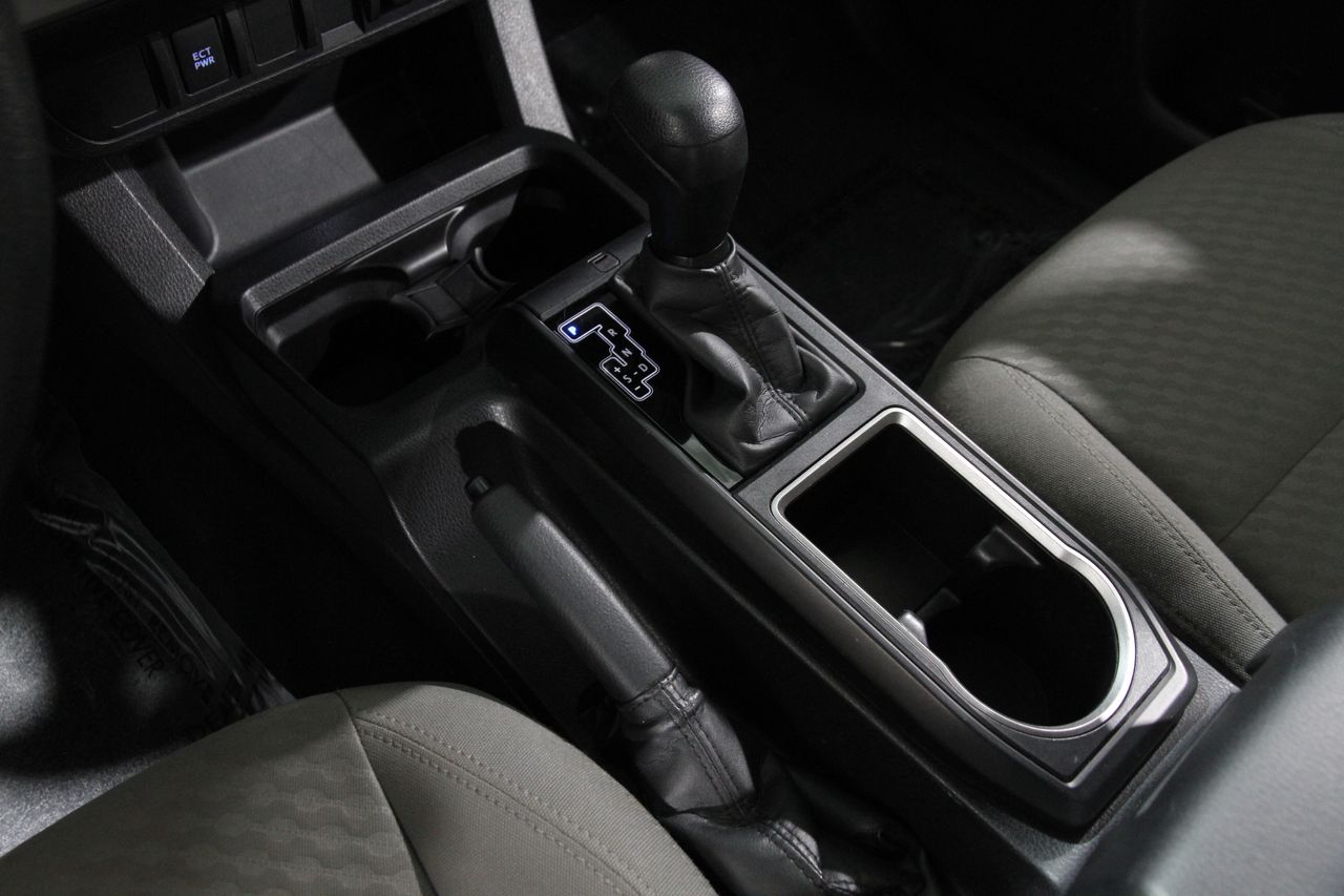 2023 Toyota Tacoma SR V6 photo 13