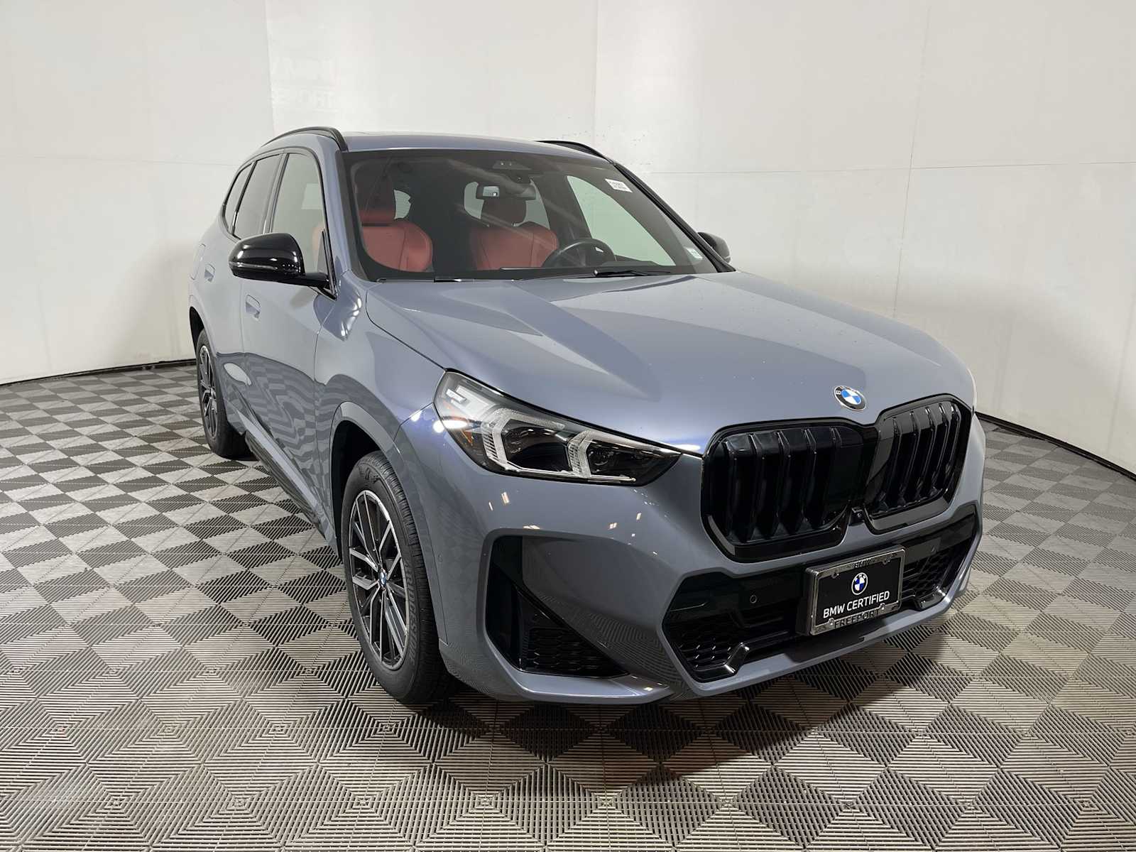 2023 Bmw X1 XDrive28i photo 2