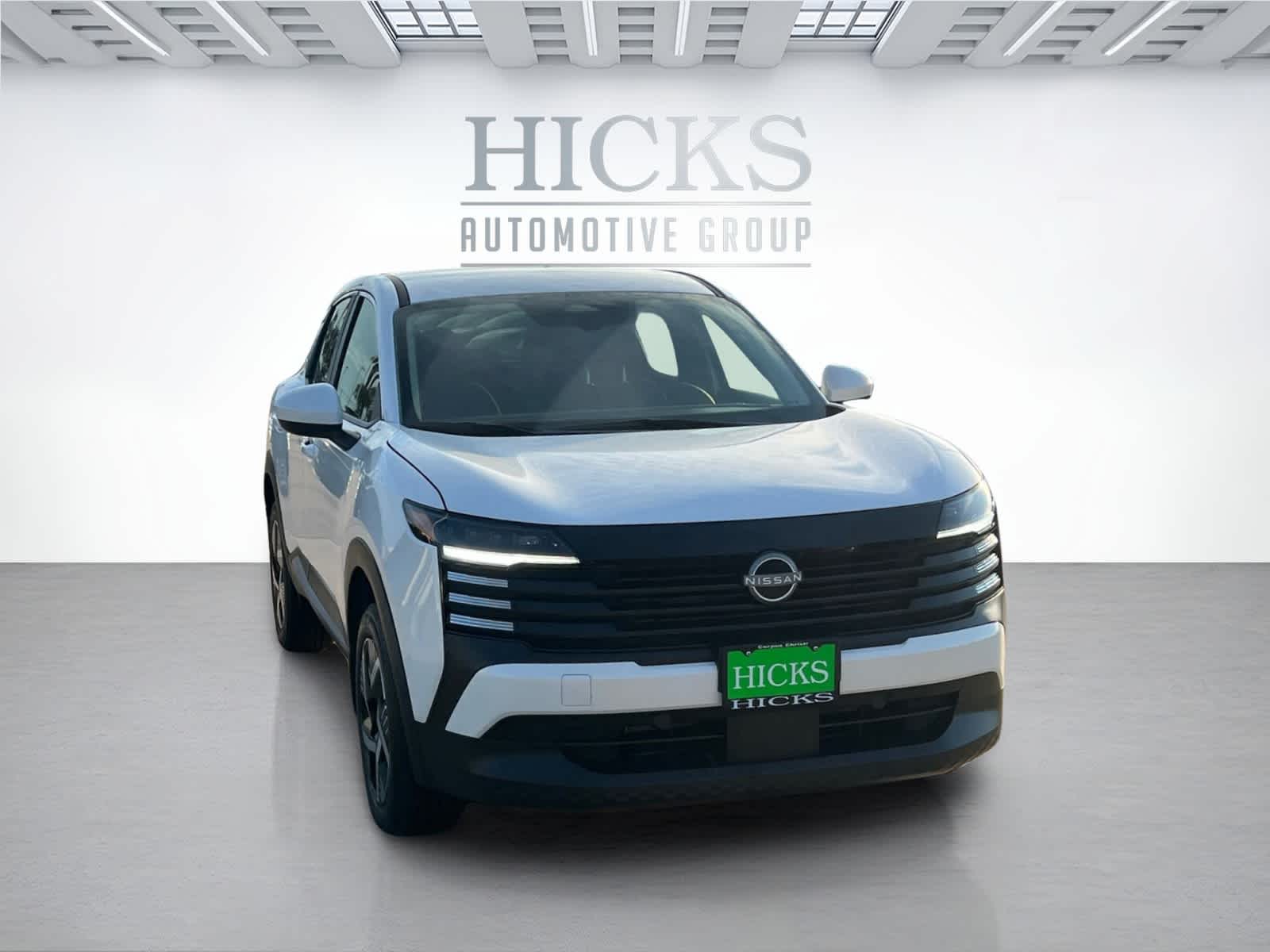 2025 Nissan Kicks SV photo 3