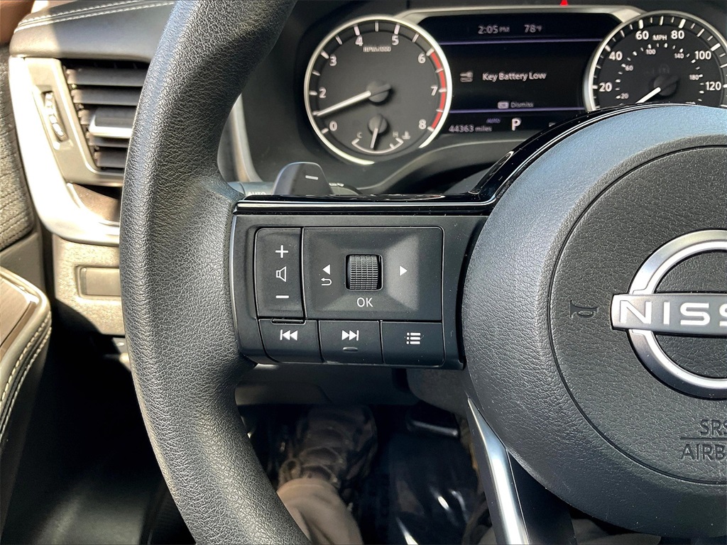 2023 Nissan Rogue SV photo 21