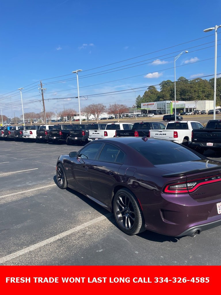 2022 Dodge Charger Scat Pack photo 2