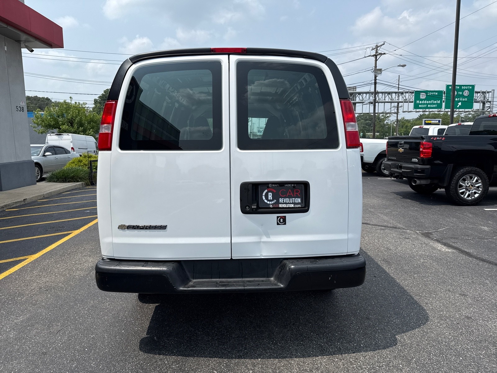 2020 Chevrolet Express 2500 Cargo Work Van photo 3
