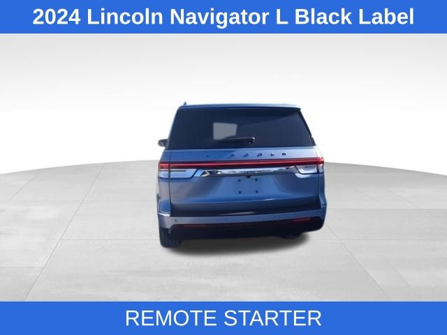 2024 Lincoln Navigator Black Label photo 7