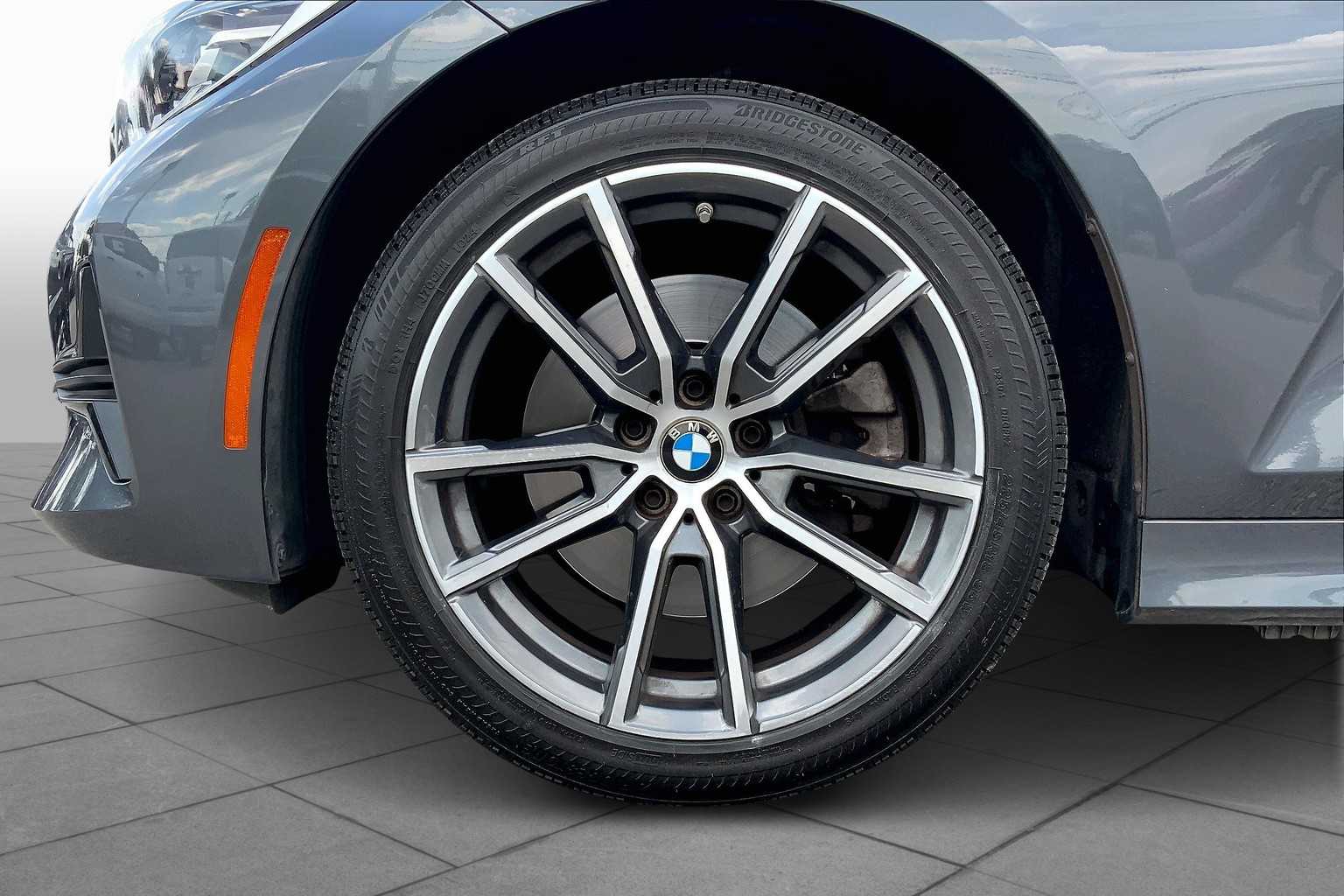 2022 Bmw 330i photo 10