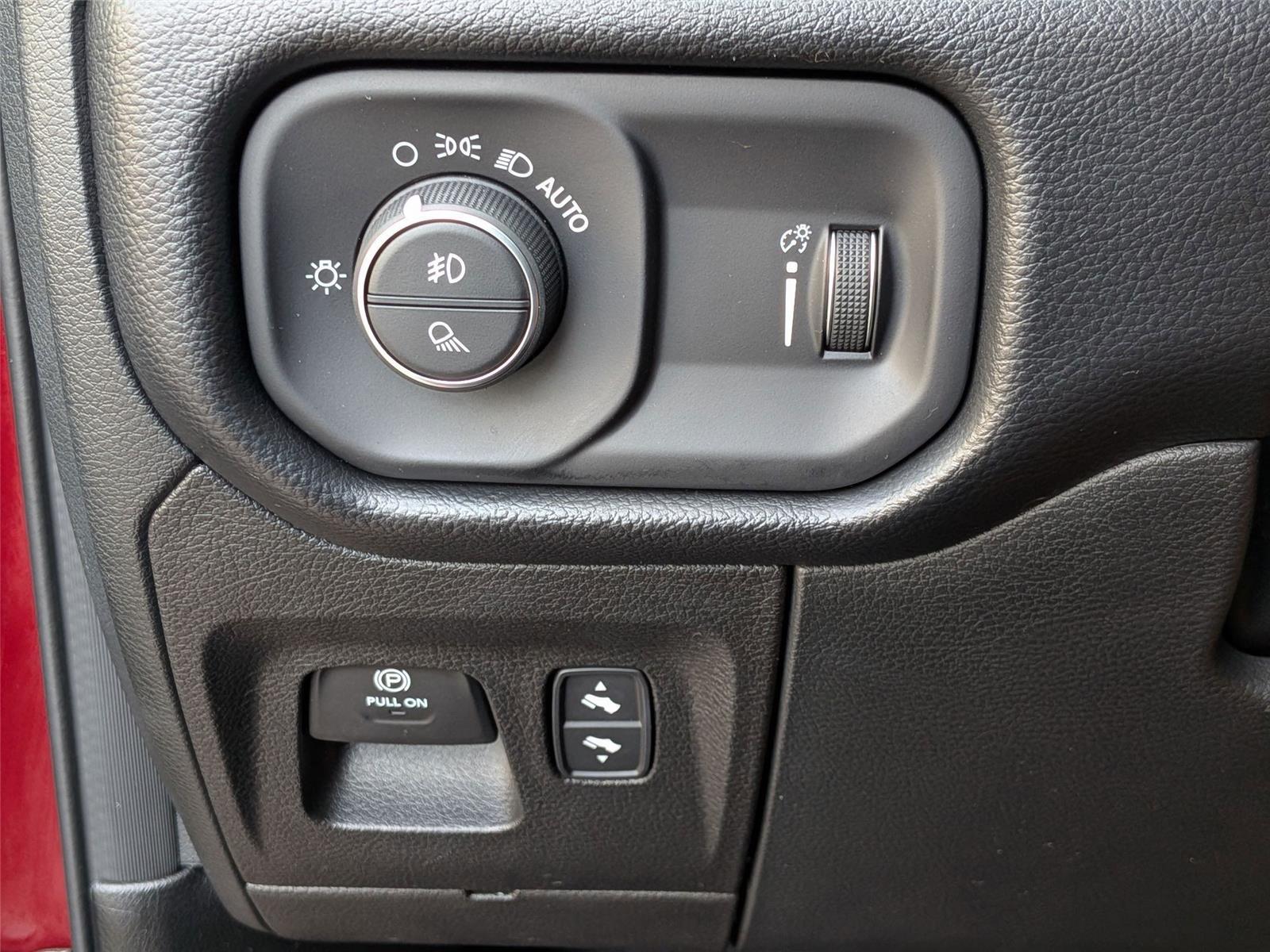 2022 Ram 1500 Big Horn photo 14