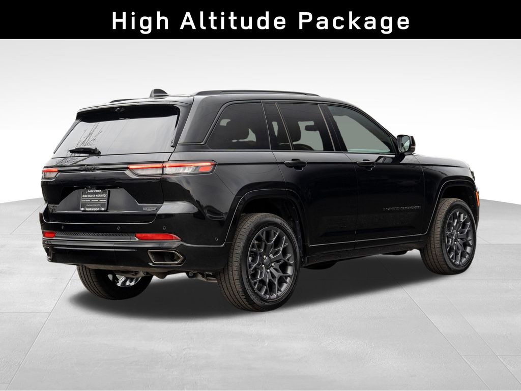 2025 Jeep Grand Cherokee Summit photo 4
