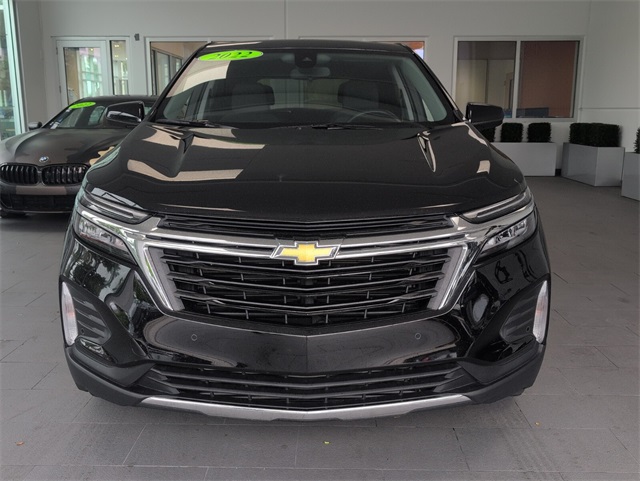 2022 Chevrolet Equinox LT photo 3